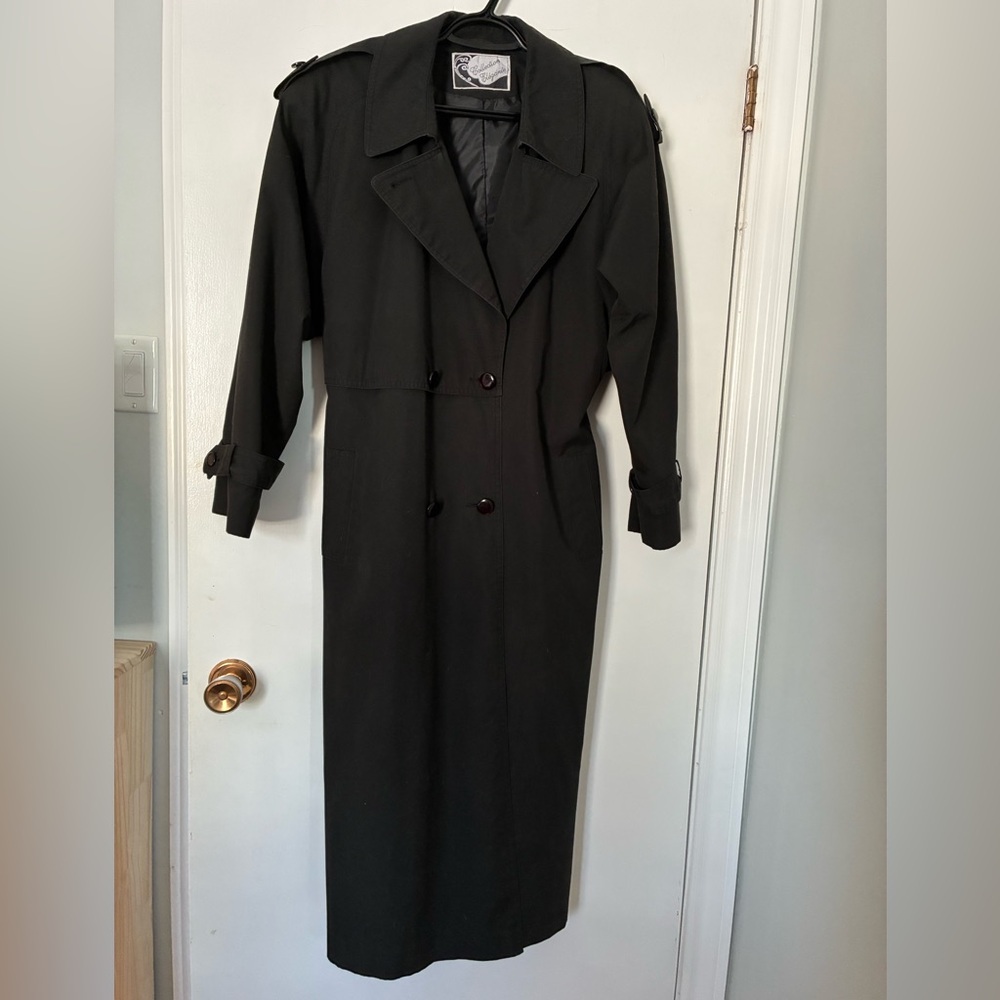 VINTAGE TRENCH COAT